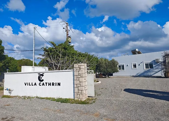 Cathrin Beachfront Вилла Плиммири