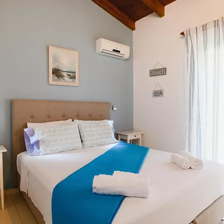 Cathrin Beachfront *