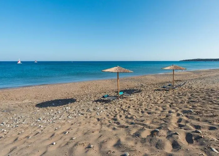 Cathrin Beachfront *